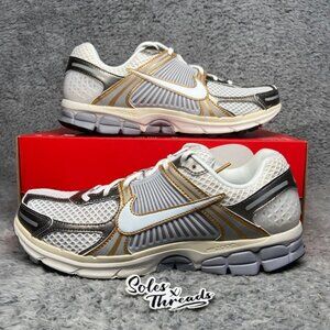 Nike Zoom Vomero 5 Platinum Metallic Gold White Size 11.5 Men Sneakers